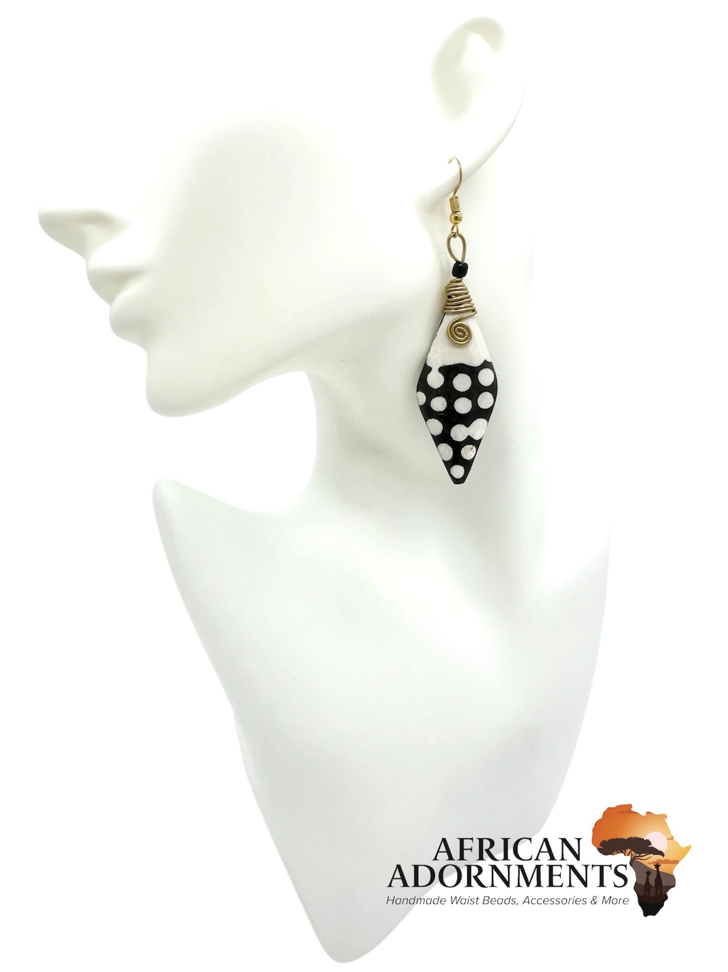 Kenyan Brass Earrings - Matangazo